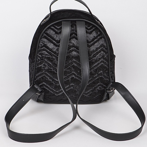 Backpack been around the world best backpack! - Picture 3 of 5